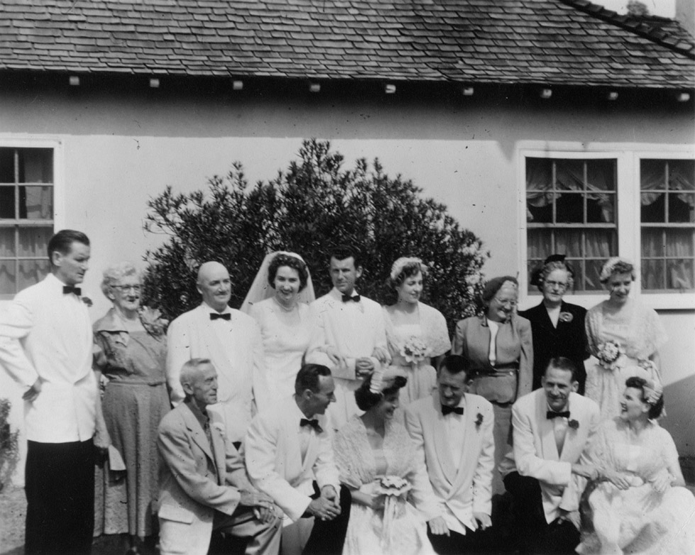 Marian Milligan weds George Holland